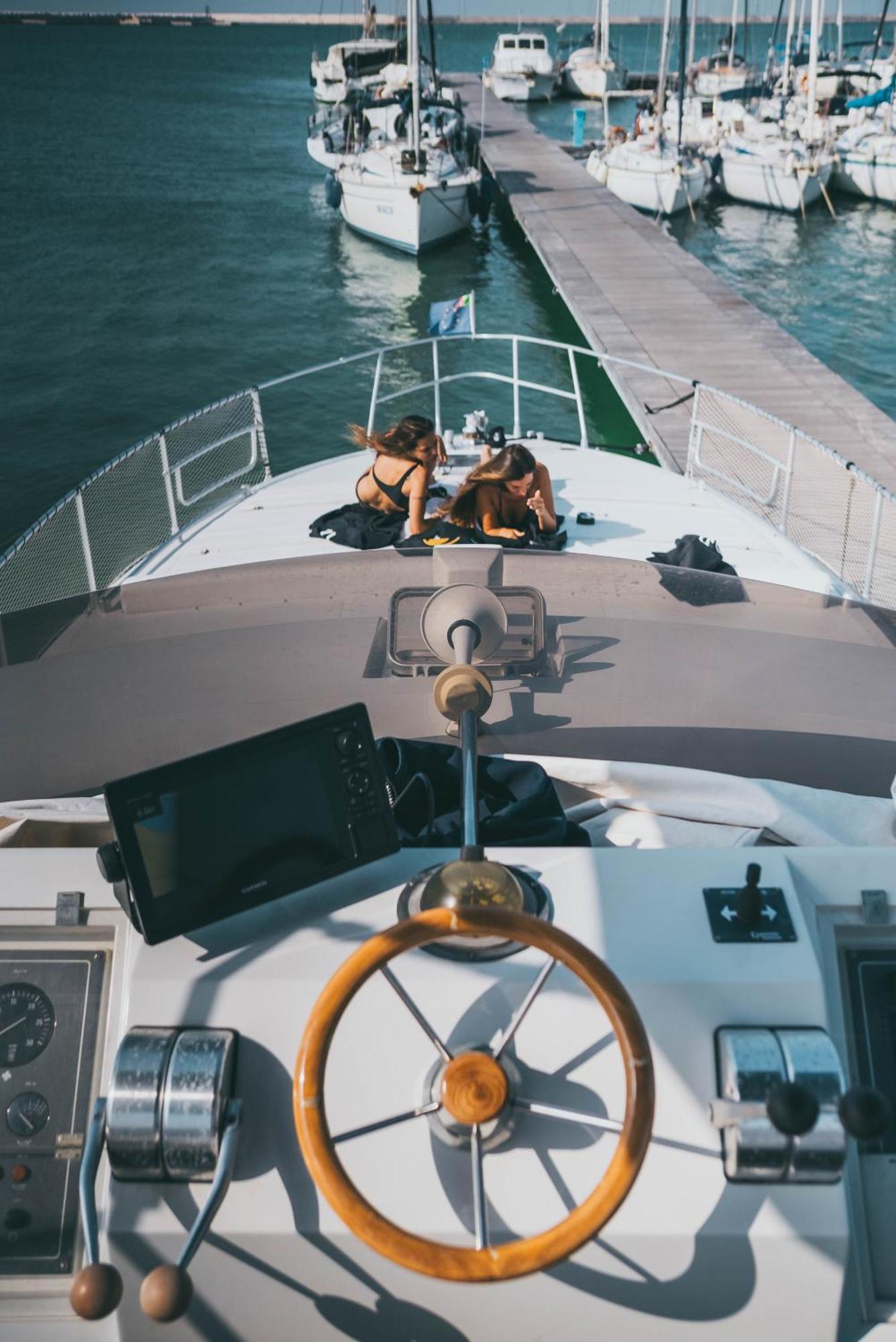 Discoverboat - Pita - Exclusive Boat&Breakfast Bari Exteriör bild