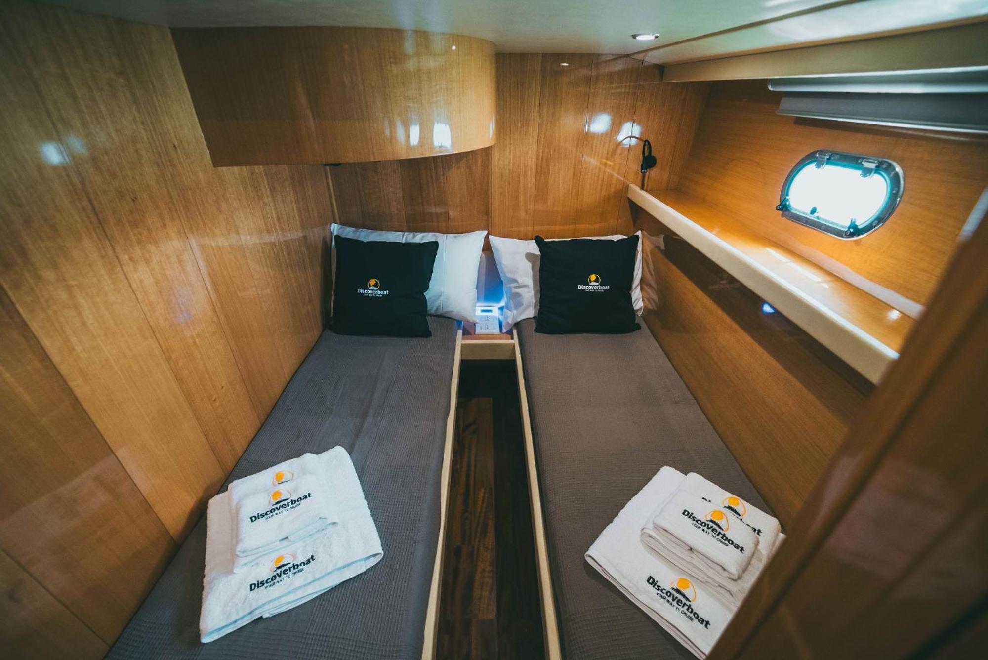 Discoverboat - Pita - Exclusive Boat&Breakfast Bari Exteriör bild